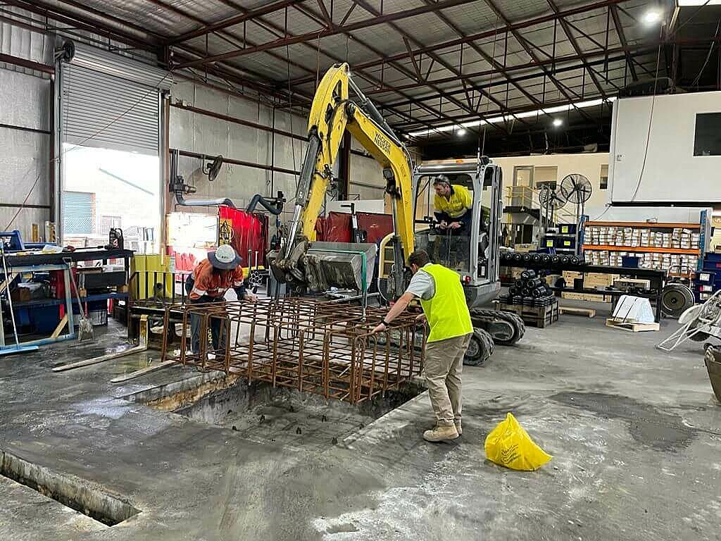 Minor works machinery